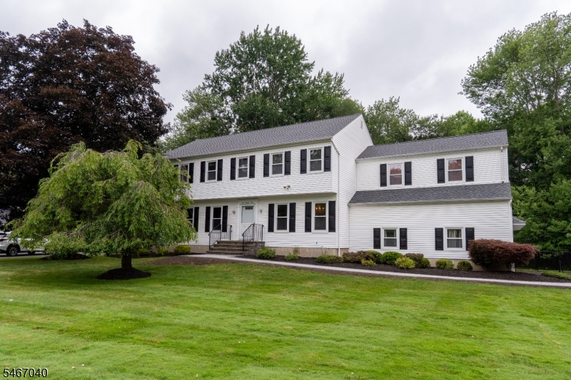 109 Meadowbrook Rd Property Photo 1