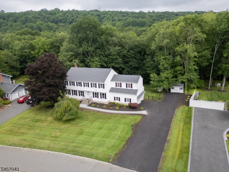 109 Meadowbrook Rd Property Photo 1
