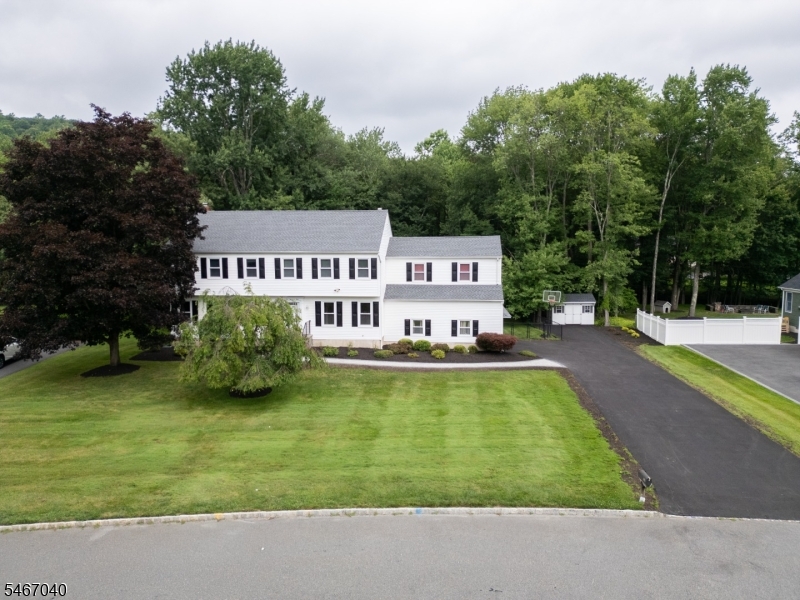 109 Meadowbrook Rd Property Photo 3