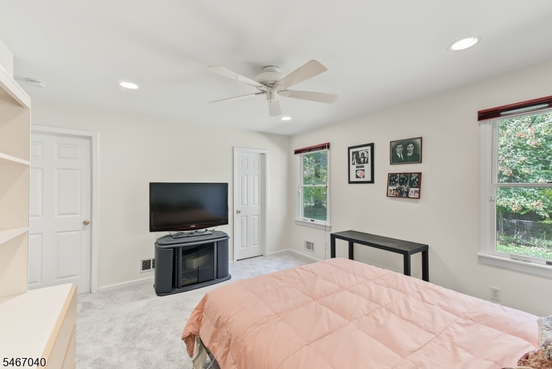 109 Meadowbrook Rd Property Photo 20