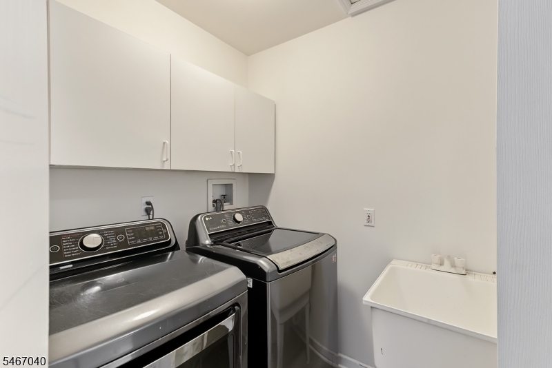 109 Meadowbrook Rd Property Photo 23