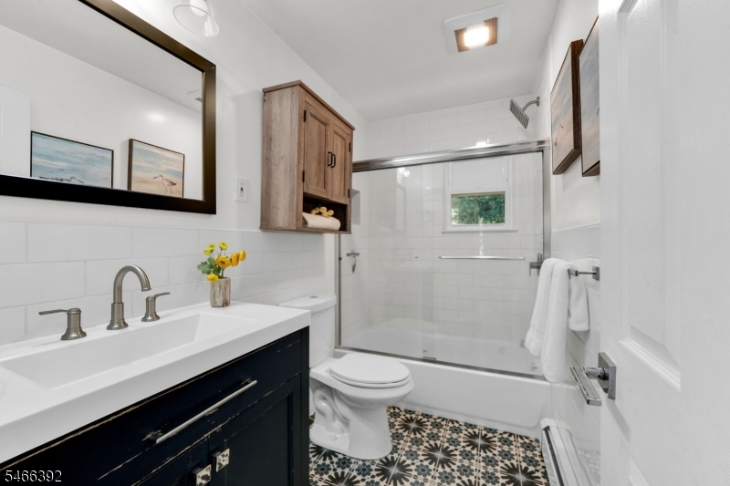 15 Hillside Ave Property Photo 11
