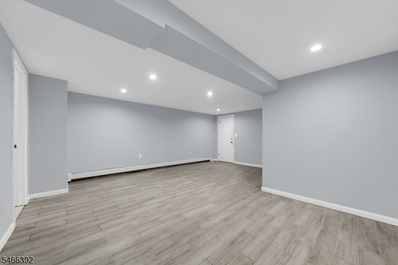 15 Hillside Ave Property Photo 14