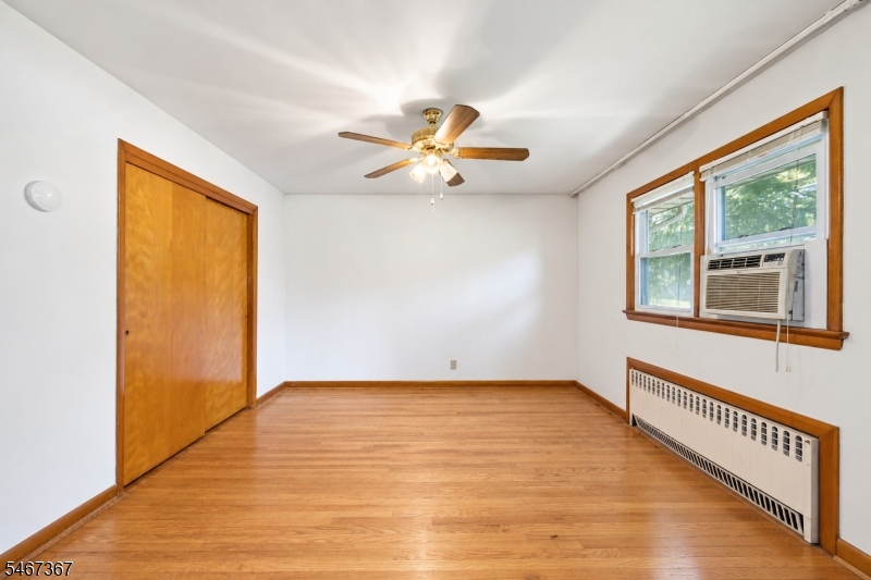 301 Valley Rd Property Photo 5