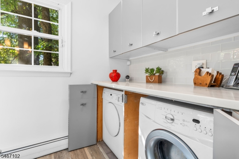 238 Saint Cloud Ave Property Photo 28