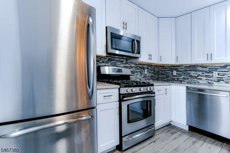 131 Adamecs Way Property Photo 5