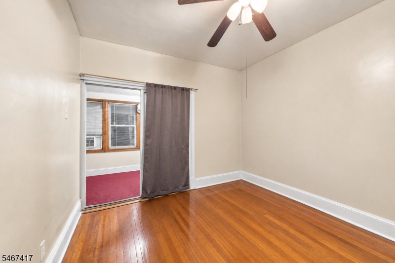 112 Hammond Ave Property Photo 7