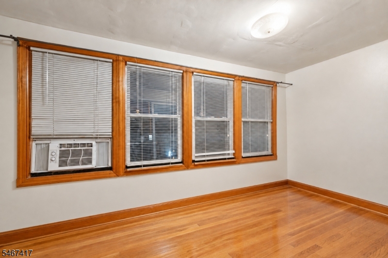 112 Hammond Ave Property Photo 9
