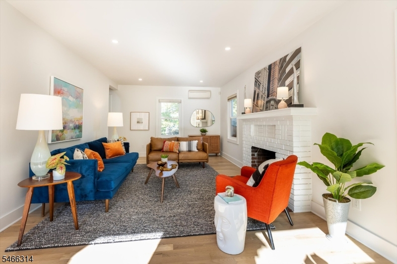 22 Euclid Pl Property Photo 8