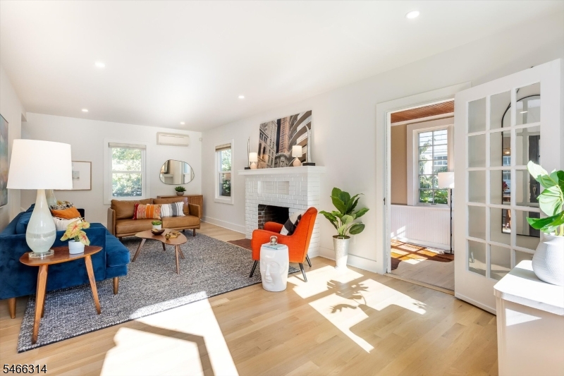 22 Euclid Pl Property Photo 13