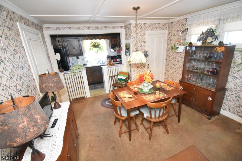110 Lewis St Property Photo 5