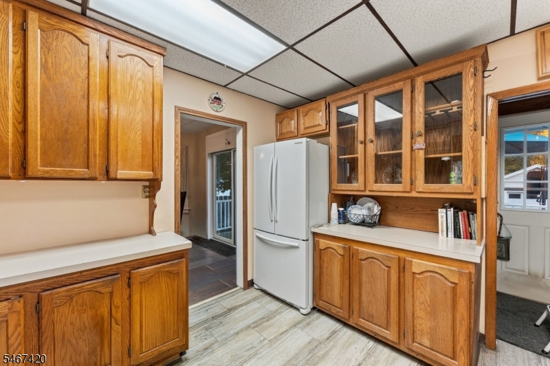 432 1st St Property Photo 17
