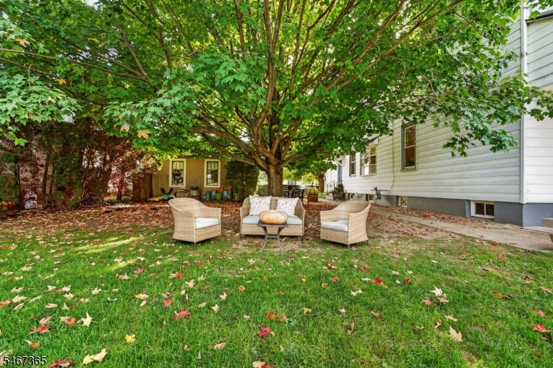 839 South Blvd Property Photo 35