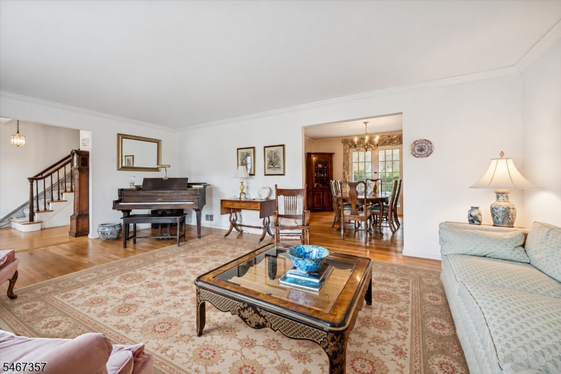 10 Warwick Rd Property Photo 11
