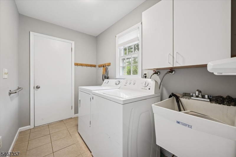 10 Warwick Rd Property Photo 22