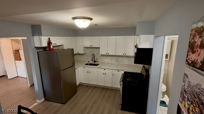 513 Cherry St Property Photo 11