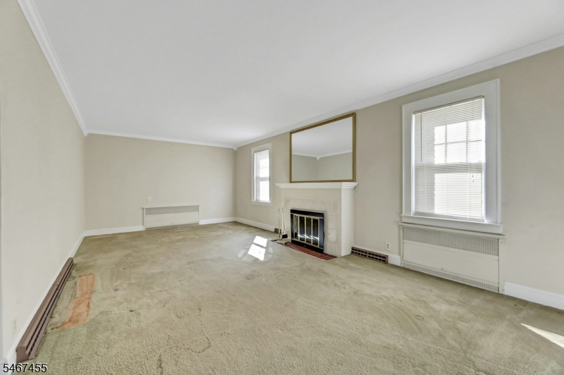 219 Shelley Ave Property Photo 6