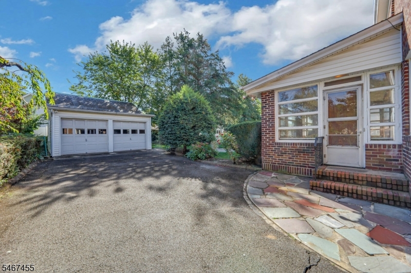 219 Shelley Ave Property Photo 40