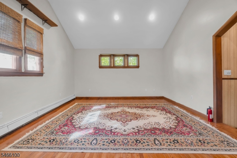 416 Roosevelt St Property Photo 20