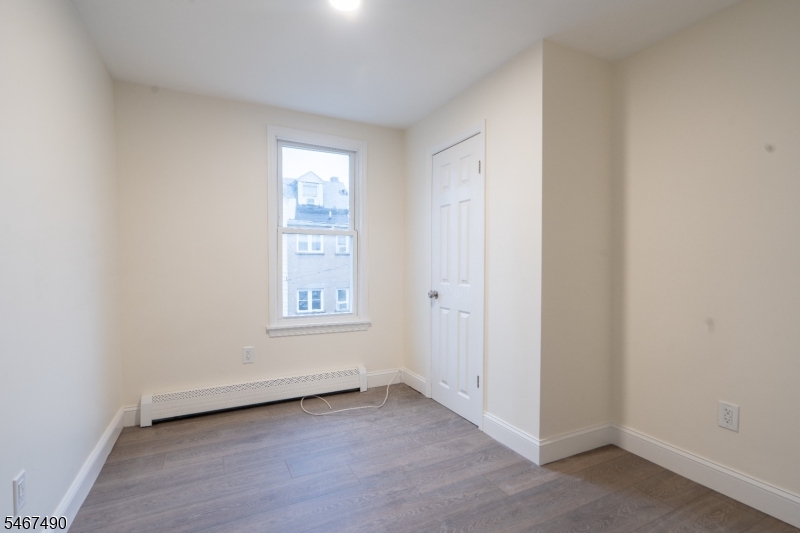 445 Summer St Property Photo 9