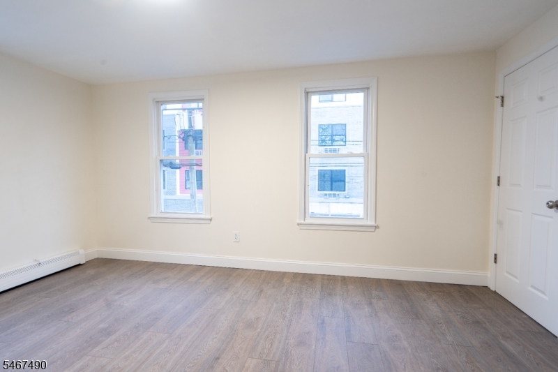 445 Summer St Property Photo 11