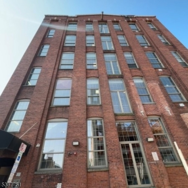 175 Broadway 205 Property Photo 50