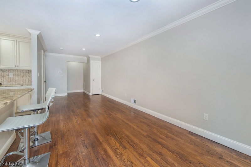 59 Bleecker St A Property Photo 4