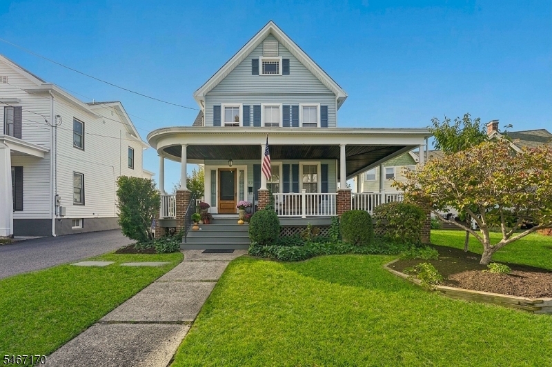 73 N Doughty Ave Property Photo 1