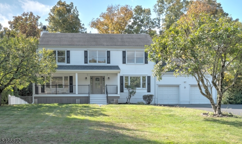 14 Lauren Ct Property Photo 1