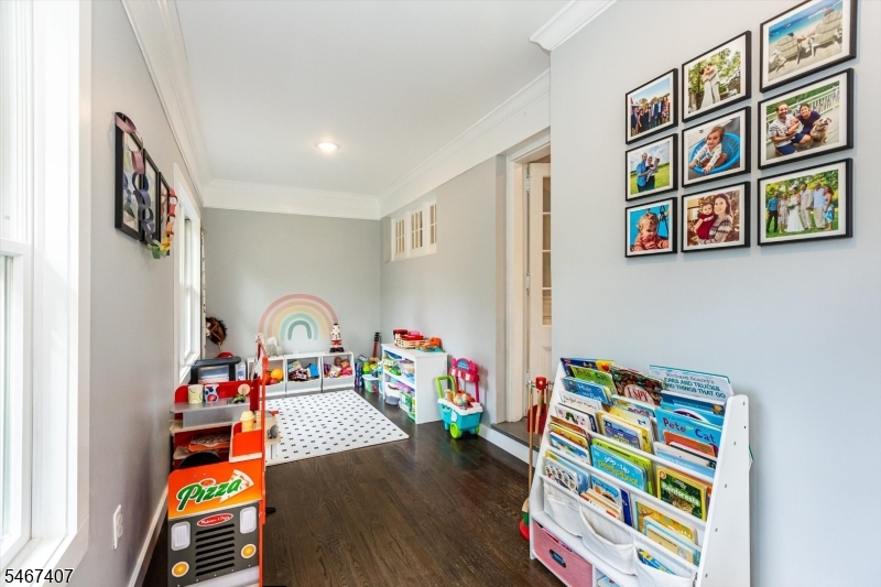 64 Chestnut Rd Property Photo 14