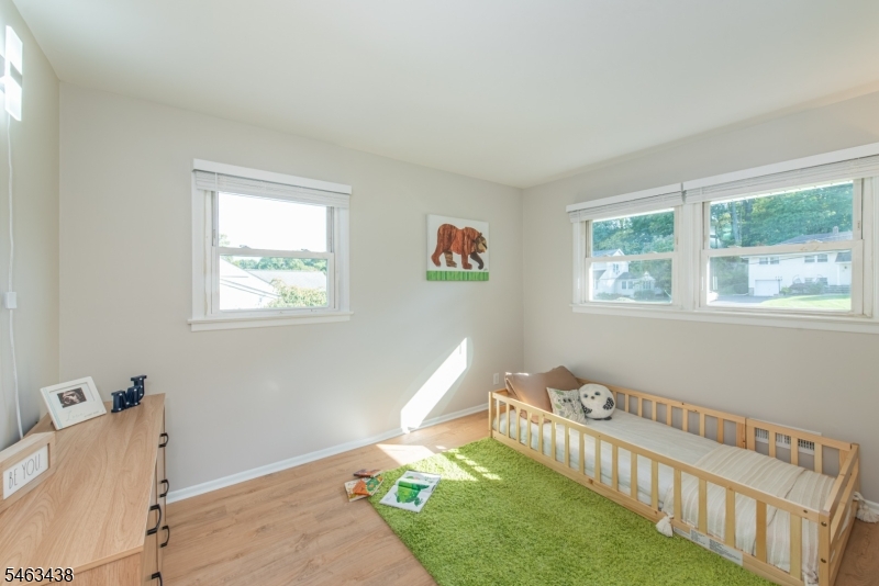 30 Terry Dr Property Photo 12