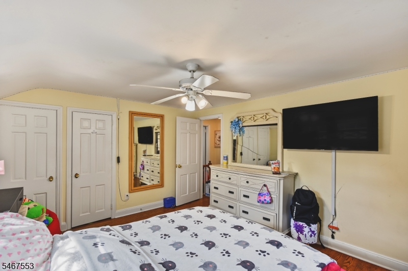761 W Inman Ave Property Photo 22