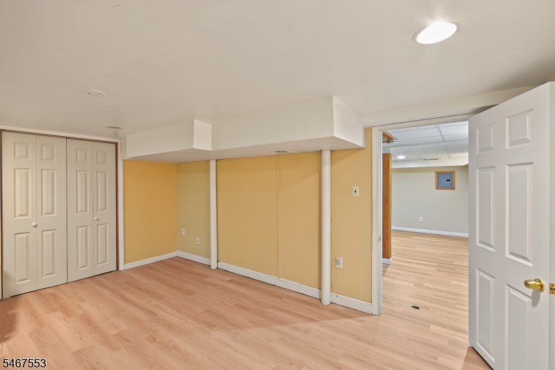 761 W Inman Ave Property Photo 26