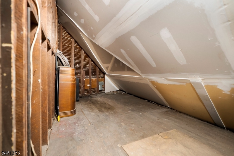 33 Union St Property Photo 24