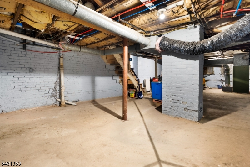 33 Union St Property Photo 26