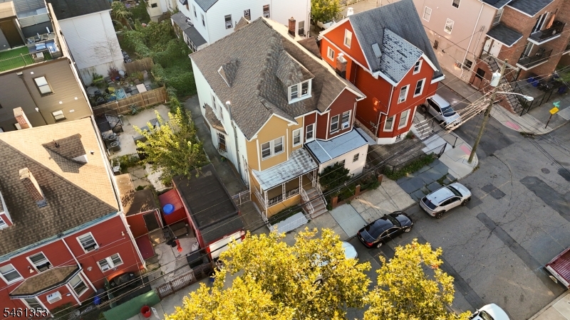 33 Union St Property Photo 32