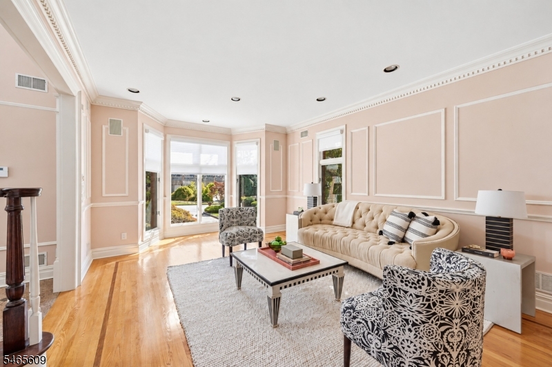 54 Burnet Hill Road Property Photo 6