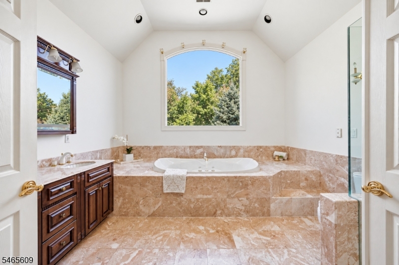 54 Burnet Hill Road Property Photo 22