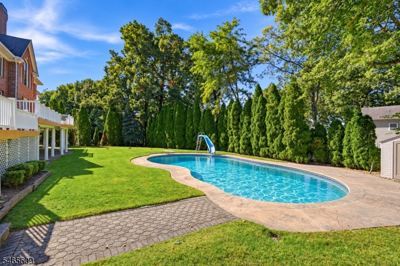 54 Burnet Hill Road Property Photo 39