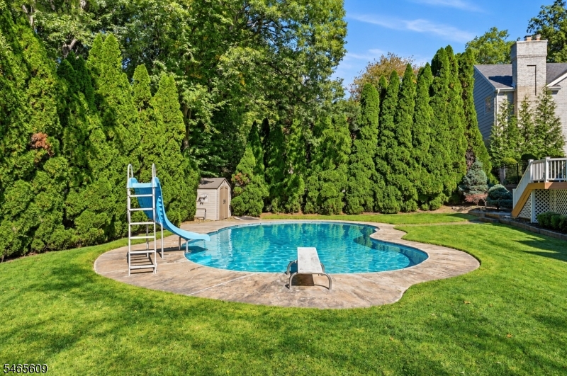54 Burnet Hill Road Property Photo 41