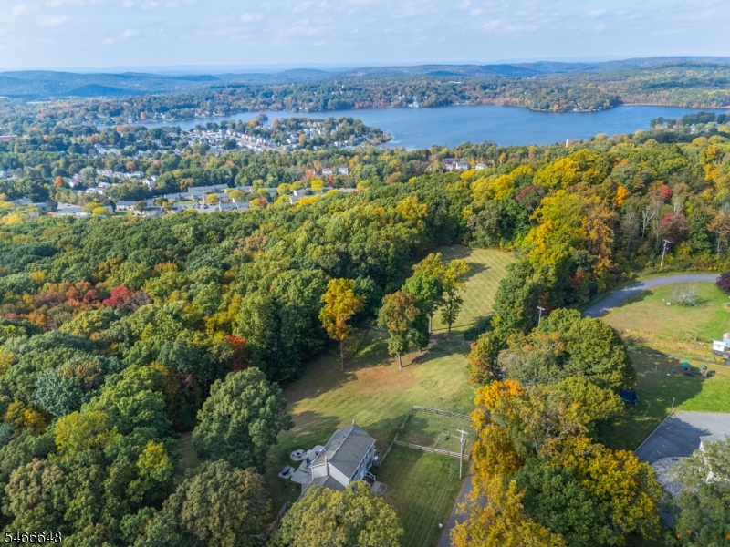 9 Old Traveled Way Property Photo 3