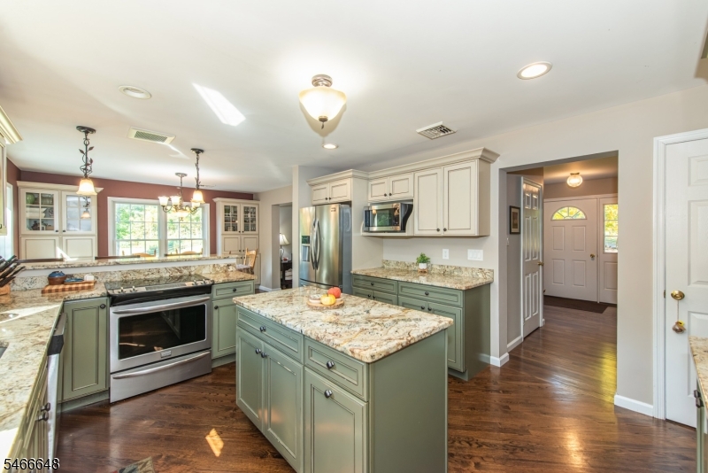 9 Old Traveled Way Property Photo 10