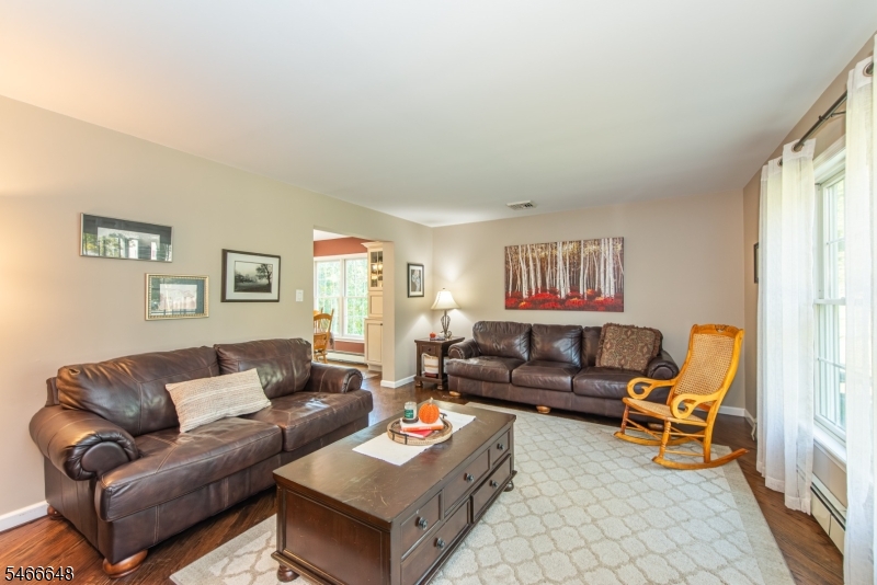 9 Old Traveled Way Property Photo 12