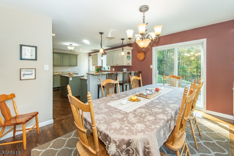 9 Old Traveled Way Property Photo 16