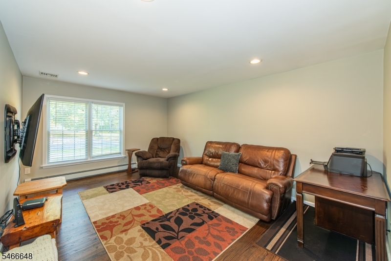 9 Old Traveled Way Property Photo 20