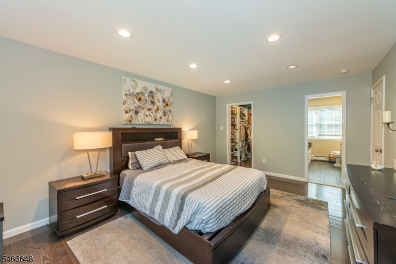 9 Old Traveled Way Property Photo 24