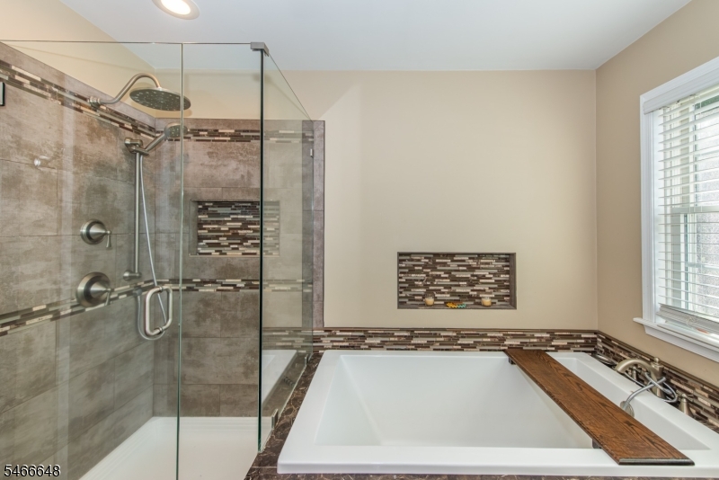 9 Old Traveled Way Property Photo 26