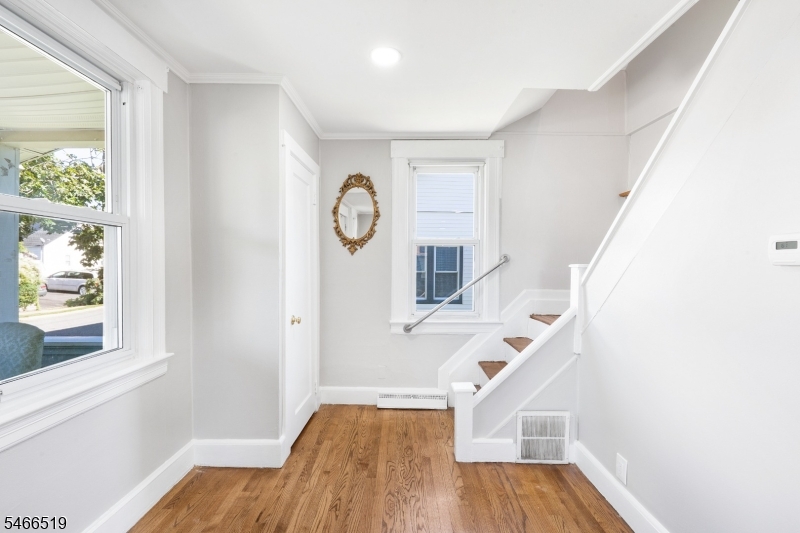 59 Catherine St Property Photo 4