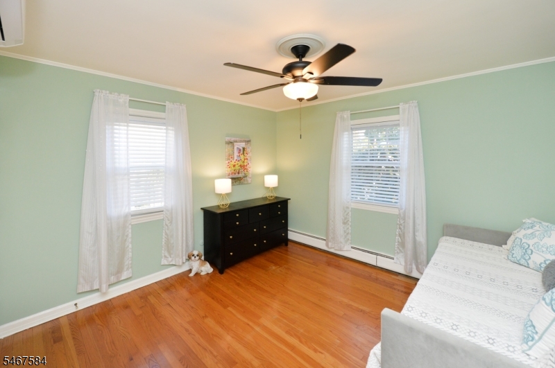36 Manor Ave Property Photo 17