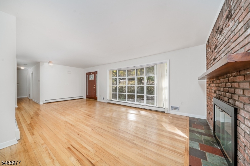 37 Mea Dr Property Photo 17